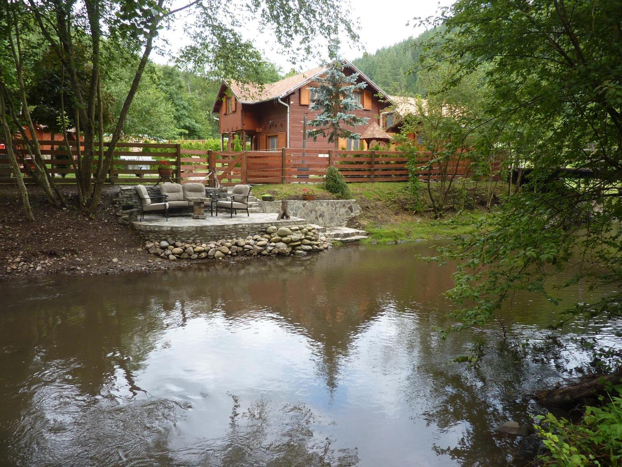 Nagy Lak Villa Sub Cetate Exterior photo